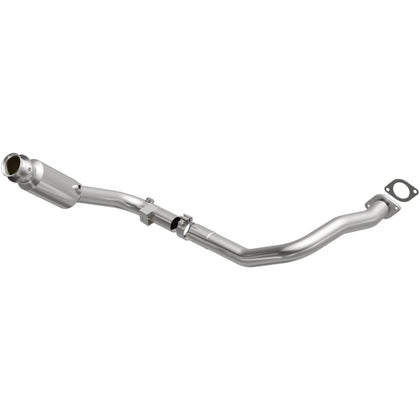 MagnaFlow 2010-2013 Land Rover LR4 5.0L / 2010-2013 Land Rover Range Rover Sport 5.0L OEM Grade Federal / EPA Compliant Direct-Fit Catalytic Converter 21-532