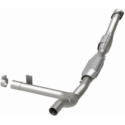 MagnaFlow 1999-2000 Ford F-150 4.6L HM Grade Federal / EPA Compliant Direct-Fit Catalytic Converter 23082