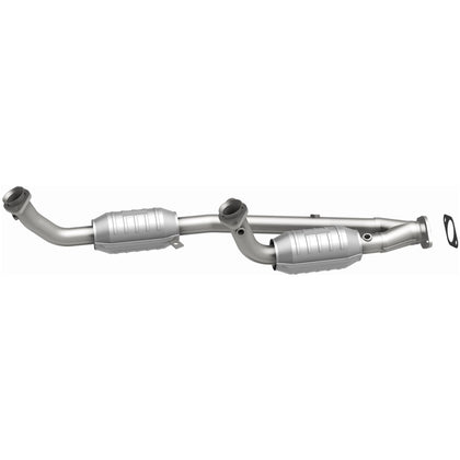 MagnaFlow 1995-1997 Ford Windstar 3.8L HM Grade Federal / EPA Compliant Direct-Fit Catalytic Converter 23353