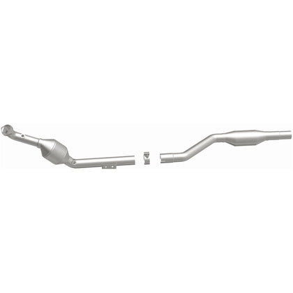 MagnaFlow HM Grade Federal / EPA Compliant Direct-Fit Catalytic Converter 24117