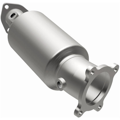 MagnaFlow 2005-2009 Audi A4 2.0L / 2005-2009 Audi A4 Quattro Cabriolet 2.0L HM Grade Federal / EPA Compliant Direct-Fit Catalytic Converter 24190