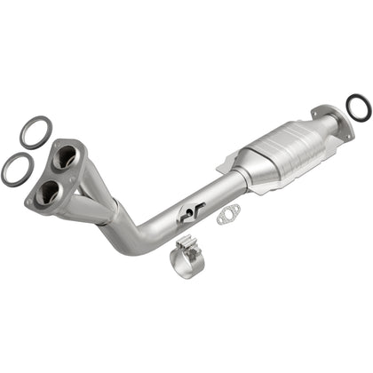MagnaFlow 1996-2000 Toyota 4Runner 2.7L HM Grade Federal / EPA Compliant Direct-Fit Catalytic Converter 24286