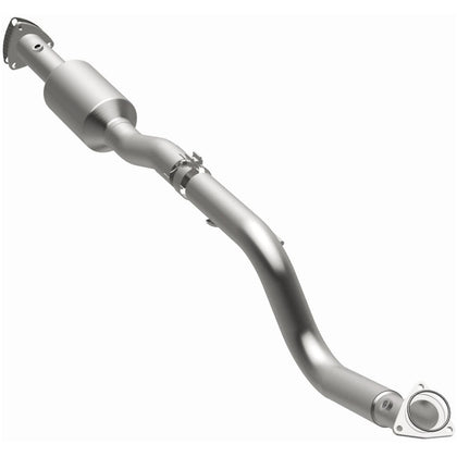 MagnaFlow 2009 Chevrolet Express 4500 6.0L / 2009 GMC Savana 4500 6.0L OEM Grade Federal / EPA Compliant Direct-Fit Catalytic Converter 280428
