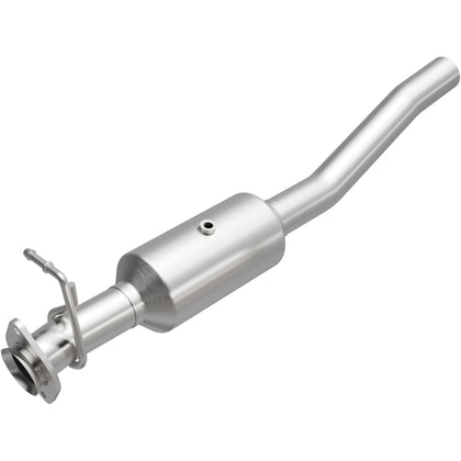 MagnaFlow 2016-2019 Ford F-53 Motorhome Chassis 6.8L OEM Grade Federal / EPA Compliant Direct-Fit Catalytic Converter 280447