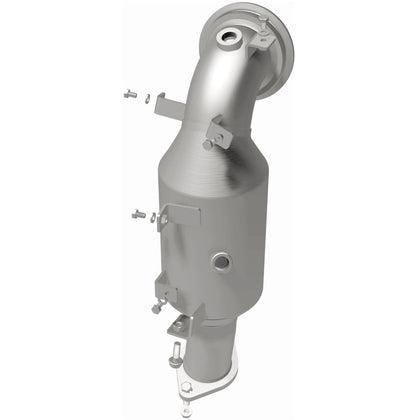 MagnaFlow OEM Grade Federal / EPA Compliant Direct-Fit Catalytic Converter 280790