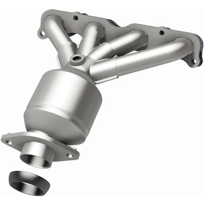 MagnaFlow 2014-2016 Mitsubishi Outlander Sport 2.0L / 2014-2019 Mitsubishi Outlander 2.4L OEM Grade Federal / EPA Compliant Direct-Fit Manifold Catalytic Converter 290103