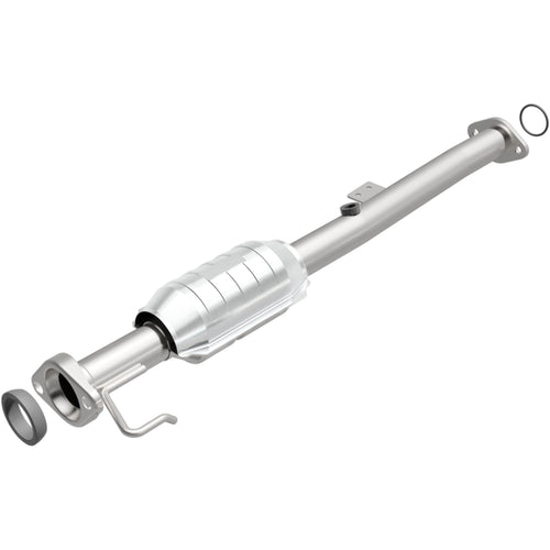 MagnaFlow 2000-2001 Suzuki Vitara 1.6L / 2000 Chevrolet Tracker 1.6L California Grade CARB Compliant Direct-Fit Catalytic Converter 441020