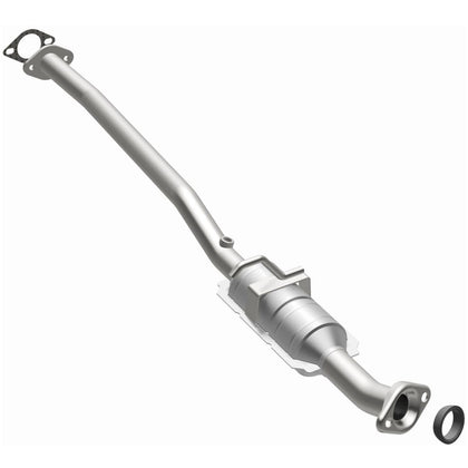 MagnaFlow 1999-2001 Suzuki Swift 1.3L | 1999-2001 Chevrolet Metro 1.3L California Grade CARB Compliant Direct-Fit Catalytic Converter 441043
