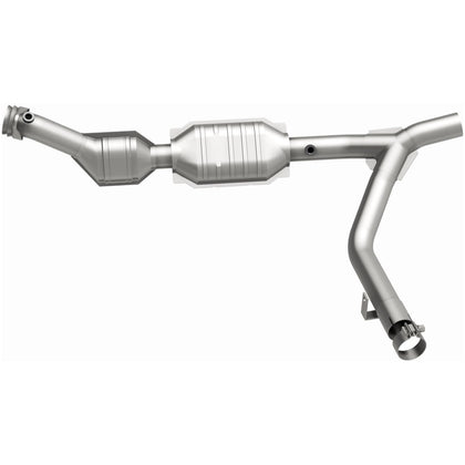 MagnaFlow California Grade CARB Compliant Direct-Fit Catalytic Converter 447126