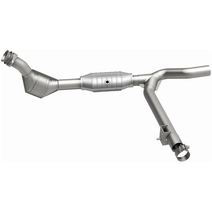 MagnaFlow 1999-2000 Ford F-150 4.2L California Grade CARB Compliant Direct-Fit Catalytic Converter 447142