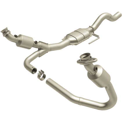 MagnaFlow 2001 Dodge Dakota 5.9L / 2001 Dodge Dakota 3.9L California Grade CARB Compliant Direct-Fit Catalytic Converter 447241