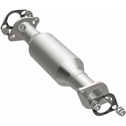 MagnaFlow 2003-2006 Mitsubishi Outlander 2.4L California Grade CARB Compliant Direct-Fit Catalytic Converter 4481022