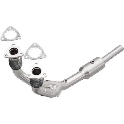 MagnaFlow 2002-2004 Volkswagen Jetta 2.8L / 2002-2005 Volkswagen Golf 2.8L California Grade CARB Compliant Direct-Fit Catalytic Converter 4481289
