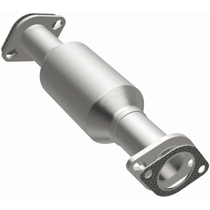 MagnaFlow 1996-1997 Nissan Pickup 2.4L California Grade CARB Compliant Direct-Fit Catalytic Converter 4481445