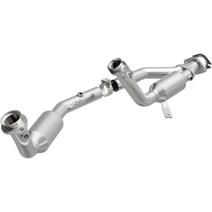 MagnaFlow 1997-1999 Ford Taurus 3.0L / 1996-1999 Mercury Sable 3.0L California Grade CARB Compliant Direct-Fit Catalytic Converter 4481534