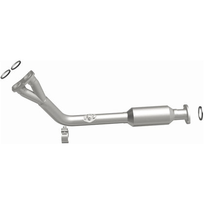 MagnaFlow 1996-1998 Toyota 4Runner 2.7L California Grade CARB Compliant Direct-Fit Catalytic Converter 4481912