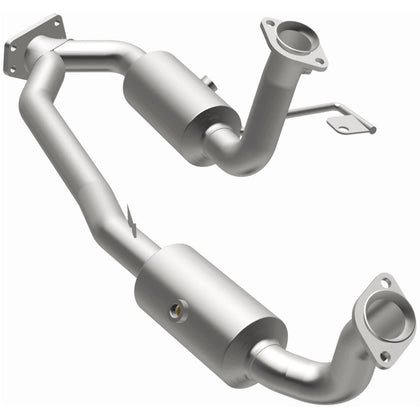 MagnaFlow 2001-2003 Ford Windstar 3.8L California Grade CARB Compliant Direct-Fit Catalytic Converter 4551025