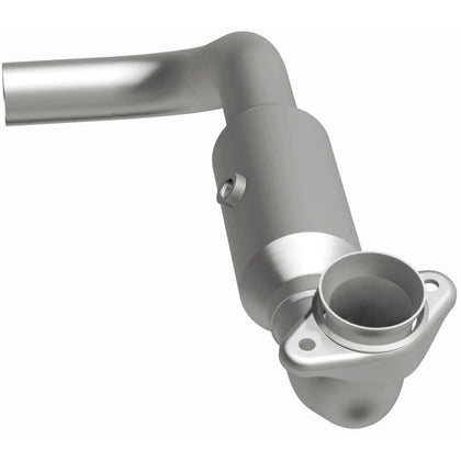 MagnaFlow 2005-2006 Ford Expedition 5.4L California Grade CARB Compliant Direct-Fit Catalytic Converter 4651412