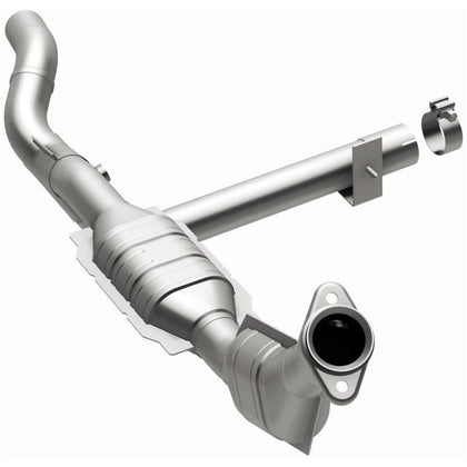 MagnaFlow 2004 Ford F-150 Heritage 5.4L / 2000-2003 Ford F-150 5.4L OEM Grade Federal / EPA Compliant Direct-Fit Catalytic Converter 49009