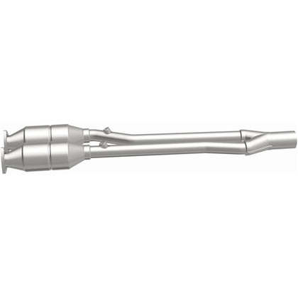 MagnaFlow 2004-2006 Audi TT Quattro 3.2L / 2004 Volkswagen R32 3.2L OEM Grade Federal / EPA Compliant Direct-Fit Catalytic Converter 49013