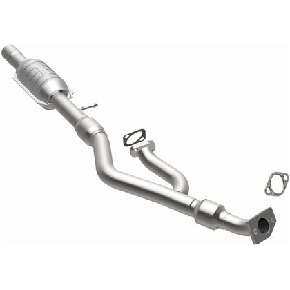 MagnaFlow 2001-2004 Hyundai Santa Fe 2.7L OEM Grade Federal / EPA Compliant Direct-Fit Catalytic Converter 49130