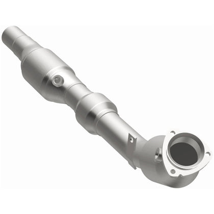 MagnaFlow 2007-2008 Audi RS4 4.2L OEM Grade Federal / EPA Compliant Direct-Fit Catalytic Converter 49262