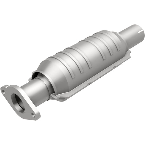 MagnaFlow 2012-2018 Ford Focus 2.0L OEM Grade Federal / EPA Compliant Direct-Fit Catalytic Converter 51157