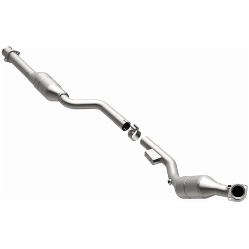 MagnaFlow 1998-2003 Mercedes-Benz E320 Base 3.2L OEM Grade Federal / EPA Compliant Direct-Fit Catalytic Converter 51422