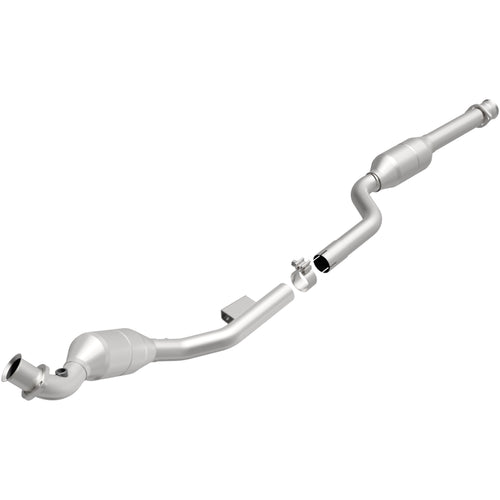 MagnaFlow 1998-2003 Mercedes-Benz E320 Base 3.2L OEM Grade Federal / EPA Compliant Direct-Fit Catalytic Converter 51422