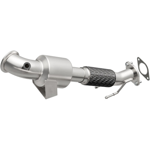 MagnaFlow 2013-2018 Ford Focus 2.0L OEM Grade Federal / EPA Compliant Direct-Fit Catalytic Converter 51633