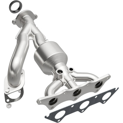 MagnaFlow 2004-2011 Mitsubishi Endeavor 3.8L OEM Grade Federal / EPA Compliant Direct-Fit Manifold Catalytic Converter 51763