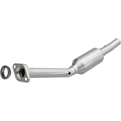 MagnaFlow 2000-2005 Toyota Echo 1.5L / 2004-2006 Scion xA 1.5L OEM Grade Federal / EPA Compliant Semi-Direct Fit Catalytic Converter 51821