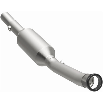 MagnaFlow 2000-2005 Toyota Echo 1.5L / 2004-2006 Scion xA 1.5L OEM Grade Federal / EPA Compliant Semi-Direct Fit Catalytic Converter 51821