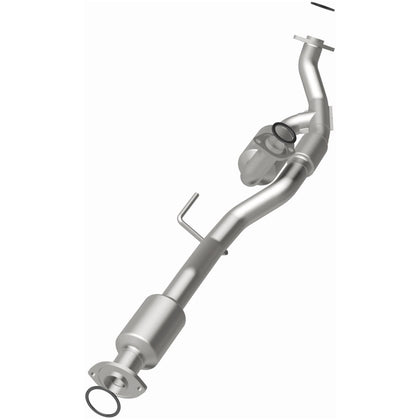 MagnaFlow OEM Grade Federal / EPA Compliant Direct-Fit Catalytic Converter 52086