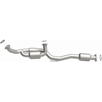 MagnaFlow OEM Grade Federal / EPA Compliant Direct-Fit Catalytic Converter 52086