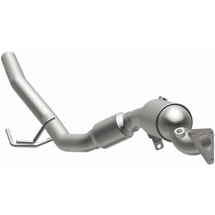 MagnaFlow 2011-2018 Porsche Cayenne 3.6L / 2011-2017 Volkswagen Touareg 3.6L OEM Grade Federal / EPA Compliant Direct-Fit Catalytic Converter 52411
