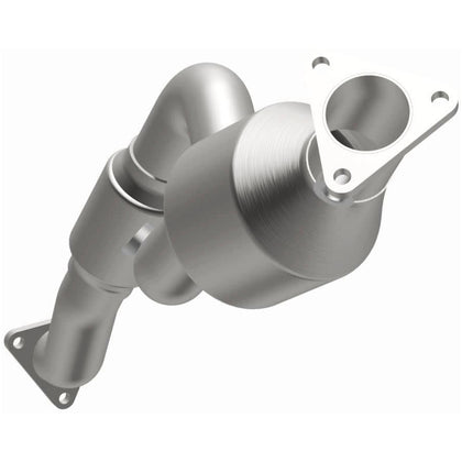 MagnaFlow 2007-2010 Audi Q7 3.6L / 2008-2010 Volkswagen Touareg 3.6L OEM Grade Federal / EPA Compliant Direct-Fit Catalytic Converter 52586