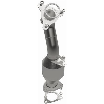 MagnaFlow 2015-2022 Chevrolet Colorado 2.5L / 2015-2022 GMC Canyon 2.5L OEM Grade Federal / EPA Compliant Direct-Fit Catalytic Converter 52608