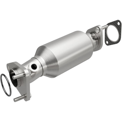 MagnaFlow OEM Grade Federal / EPA Compliant Direct-Fit Catalytic Converter 52668
