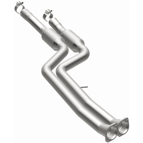 MagnaFlow 2015-2018 BMW M3 3.0L / 2015-2020 BMW M4 3.0L OEM Grade Federal / EPA Compliant Direct-Fit Catalytic Converter 52925