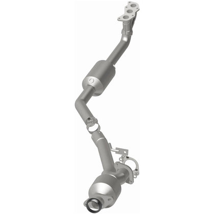 MagnaFlow 2008-2009 Subaru Legacy 3.0L / 2005 Subaru Outback 3.0L California Grade CARB Compliant Direct-Fit Manifold Catalytic Converter 5411593