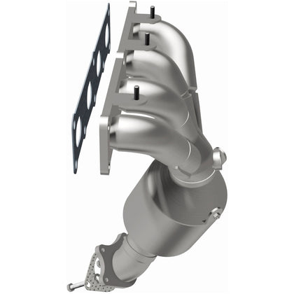 MagnaFlow 2013-2016 Dodge Dart 2.0L California Grade CARB Compliant Direct-Fit Manifold Catalytic Converter 5531158