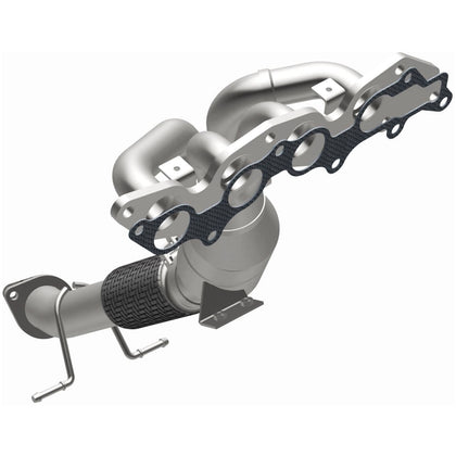 MagnaFlow 2012-2013 Mazda 3 2.5L / 2012-2015 Mazda 5 2.5L California Grade CARB Compliant Direct-Fit Manifold Catalytic Converter 5531440
