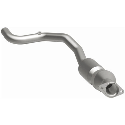 MagnaFlow 2014-2017 Land Rover Range Rover Sport 5.0L / 2013-2017 Land Rover Range Rover 5.0L California Grade CARB Compliant Direct-Fit Catalytic Converter 5551535