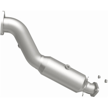 MagnaFlow 2012-2015 Mercedes-Benz C250 1.8L / 2012-2015 Mercedes-Benz SLK250 1.8L California Grade CARB Compliant Direct-Fit Catalytic Converter 5561477