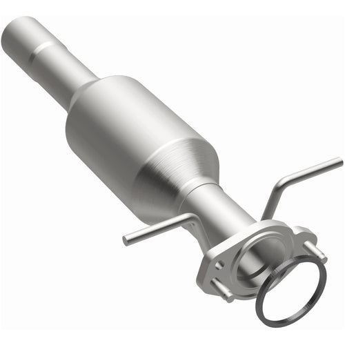 MagnaFlow 2005-2007 Ford Focus 2.0L / 2005-2007 Ford Focus 2.3L California Grade CARB Compliant Direct-Fit Catalytic Converter 5571196