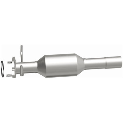 MagnaFlow 2005-2007 Ford Focus 2.0L / 2005-2007 Ford Focus 2.3L California Grade CARB Compliant Direct-Fit Catalytic Converter 5571196