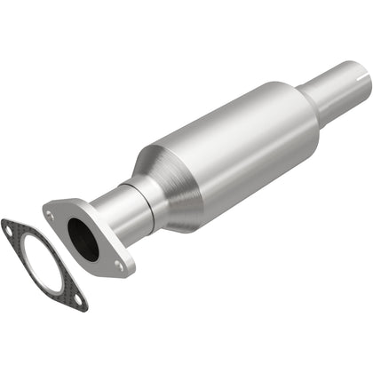 MagnaFlow 2012-2016 Ford Focus 2.0L California Grade CARB Compliant Direct-Fit Catalytic Converter 5671157
