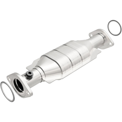 MagnaFlow HM Grade Federal / EPA Compliant Direct-Fit Catalytic Converter 93163
