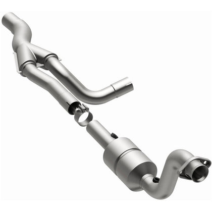 MagnaFlow 2004-2006 Dodge Durango 5.7L HM Grade Federal / EPA Compliant Direct-Fit Catalytic Converter 93252